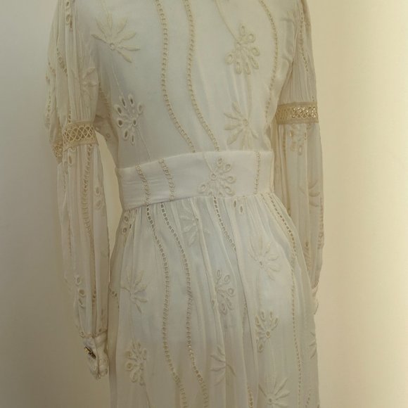 Studio F Long Sleeve White Bohemian - Picture 4 of 4